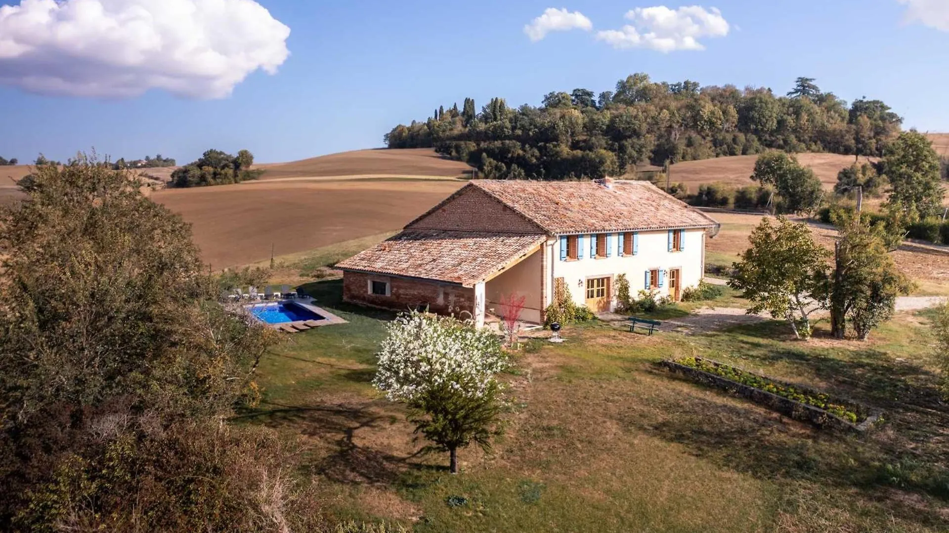 Дом отдыха Escapade A La Metairie De Rouzies - Piscine Et Nature Tauriac  Франция